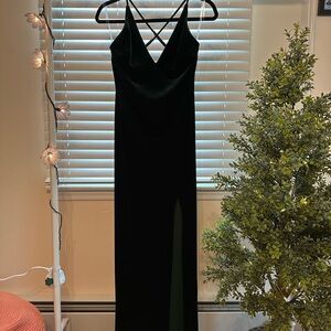 Elegant Emerald Green Evening Dress